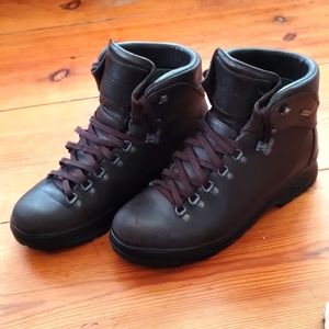 LL Bean Cresta Boots